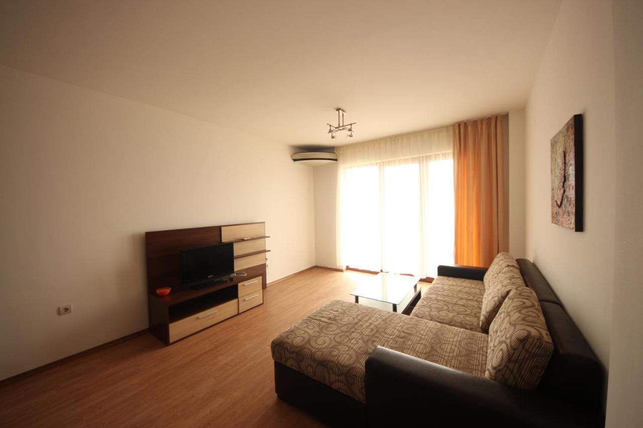 Menada Rocamar Apartments Carevo Exteriér fotografie